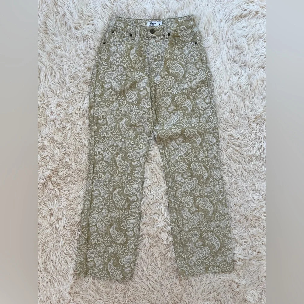 Tiger mist breanne bandana cream high waisted wide leg jeans size S